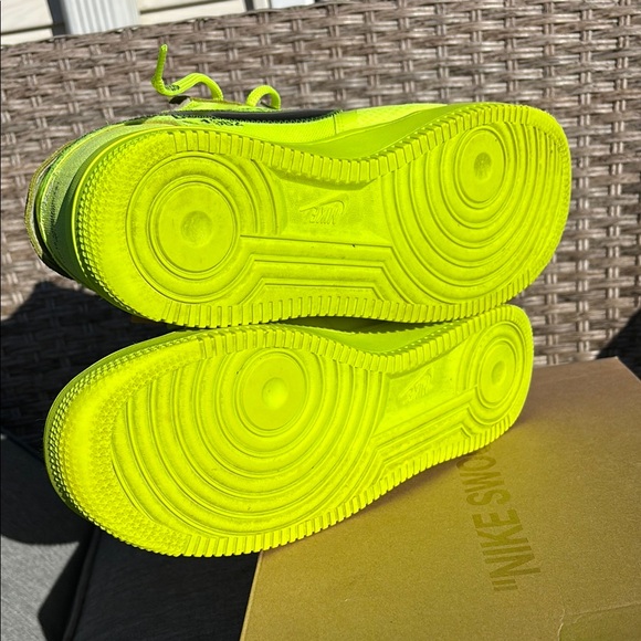 Nike Off-White Air Force 1 Low Volt size 11 - Picture 9 of 16